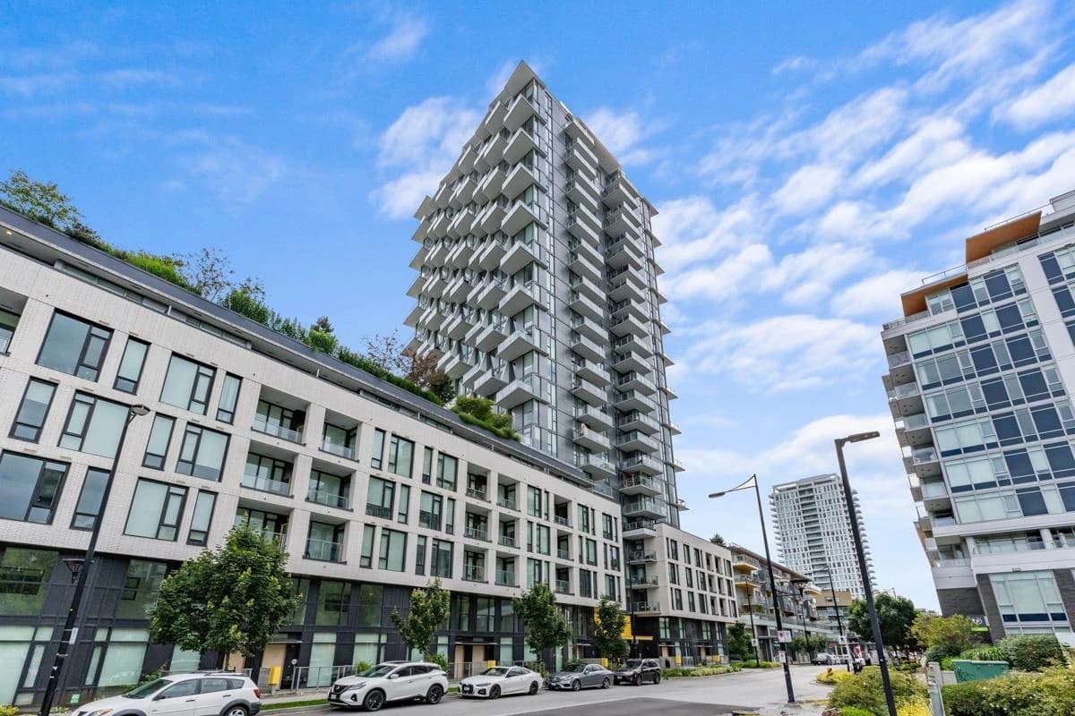 2 Bed 2 Bath + Den Apartment at Avalon 3 in River District Vancouver